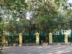 -艾提尕尔清真寺