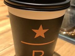 -星巴克臻选(上海合生汇1F店)