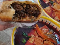 -老字号杨坡红油米线腊汁肉夹馍(东四道巷店)