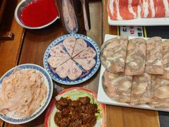 -沸炉重庆老火锅(军事博物馆店)