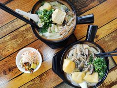 -正宗李家土鸡米线店