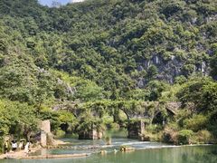 -高荡千年布依古寨旅游景区