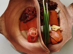 -墨居上隐·院子里火锅(峨眉店)