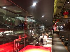 大堂-青年公社烤鸭(滨湖银泰店)