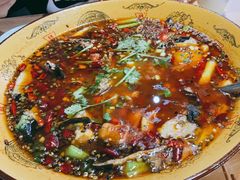 -自贡盐帮菜·玩辣餐厅(樱花园西街店)