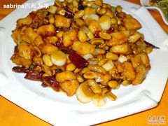 宫保鸡丁-红红烤鸭店(西单店)