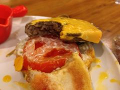 -more than meow吴止猫主题餐厅(承德 中船汇店)