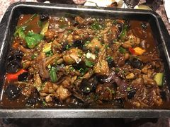 黑椒耗油味炭火蛙锅-还是那家•秘制活鱼现烤•香辣美蛙(独墅湖邻里中心店)
