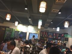 大堂-肖肖酸萝卜鱼火锅(总店)
