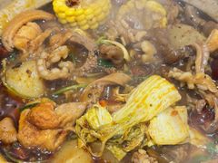 -沙胆彪炭炉牛杂煲(上海日月光广场店)