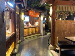 -罍+村(半边街店)