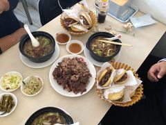 -闫家驴肉老店(华电一校店)