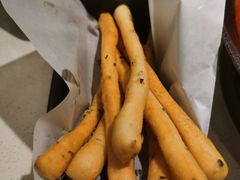 茴香小油条-新辣道鱼火锅(上地华联店)