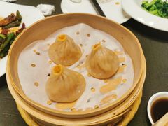 蟹粉鲜肉小笼-蟹榭·本帮江浙菜·蟹宴(大宁久光商场店)