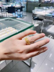 -周生生Chow Sang Sang(苏州美罗高新店)