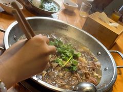 -大众跷脚牛肉馆·非遗传承单位(峨眉山店)