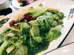 白灼罗马生菜-老苏扬饭店