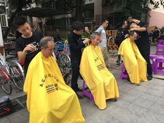 外出实操-首脑美容美发化妆美甲培训学校(龙岗校区)