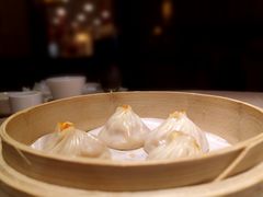 蟹粉小笼-成隆行·蟹王府(九江路店)