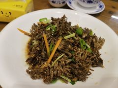 爆炒猫爪菇-悠悠美食