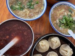 -罗卜李包子羊肉汤