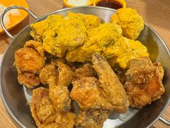 -BHC炸鸡(明洞总店)