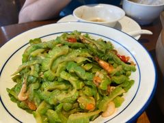 苦瓜炒河虾-御湾·浅水湾·贺胜土鸡汤(潜山店)