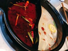 -两三事小郡肝串串香火锅(桂庙店)