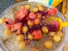 -拈签一笑黄牛肉辣卤串串