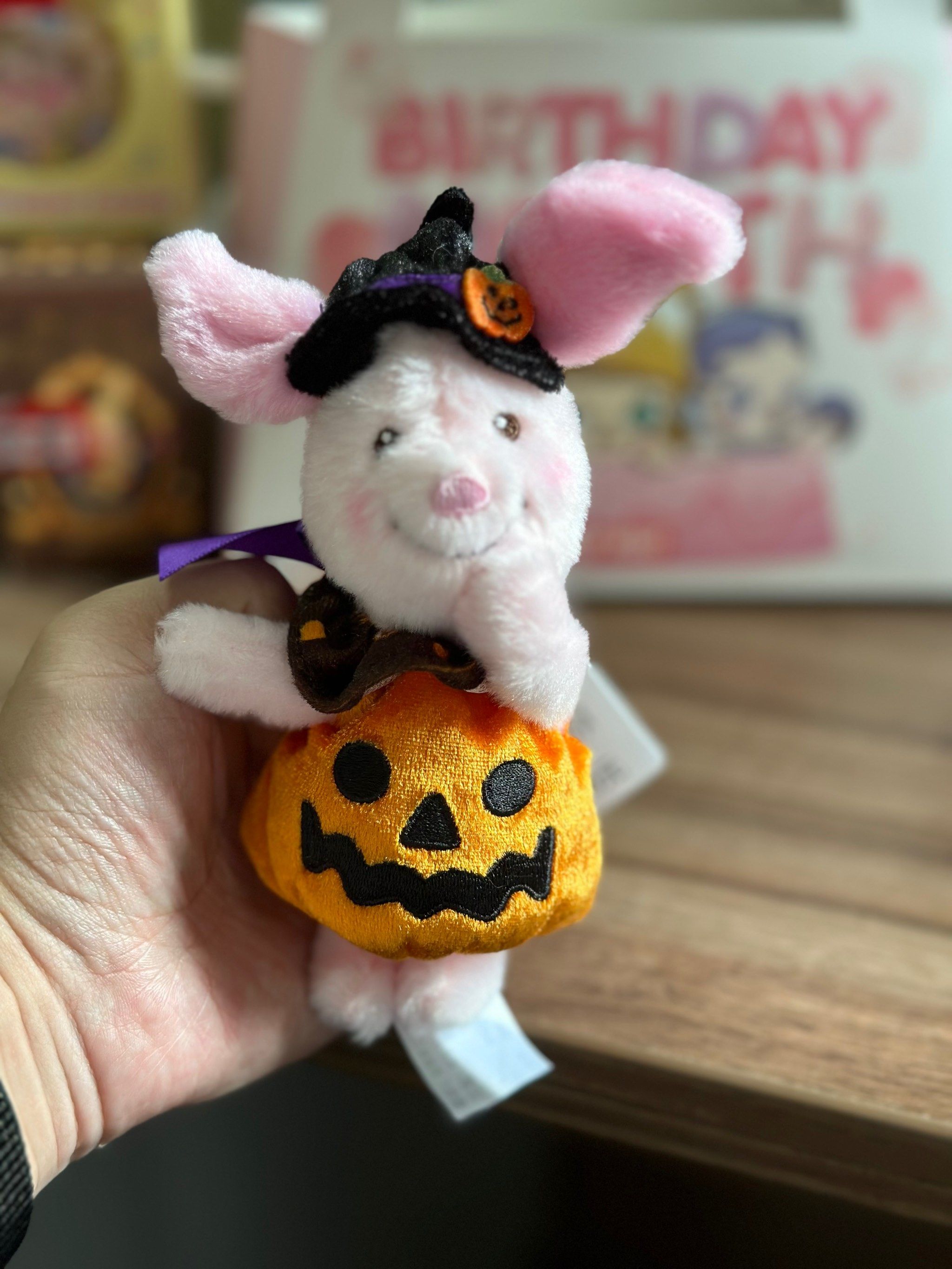 迪士尼万圣节的小猪皮杰13日开售,网上一