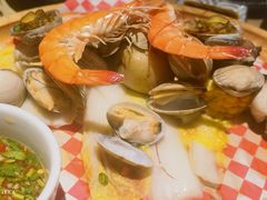 -日进一片海.生腌海鲜火锅.宵夜烧烤(三里屯总店)