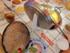 -热火朝天鲜切牛肉火锅(南强街巷店)