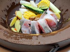 -鲜念蒸汽石锅鱼(红山6979店)