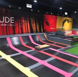 -latitude乐图空间(建宁路店)