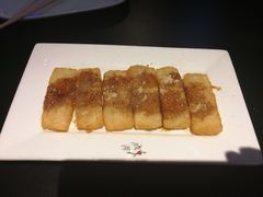 -西街夜油条·麻团包乌饭
