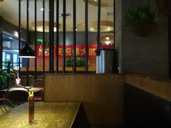 -铁胖子口碑长沙菜·龙虾烧烤(赤岗社区店)