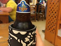 -J Daeng Seafood