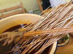-拈签一笑黄牛肉辣卤串串