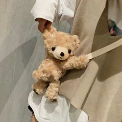 -镁连社·美联社