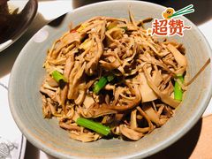 烟熏笋-遇见湘·地道湖南菜(黄埔泰丰店)
