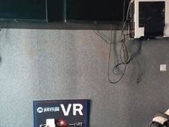 -VR 间客漫·PS电玩·虚拟现实包间游戏电竞(街道口店)