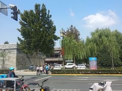 -泉畔人家·老济南经典鲁菜(大明湖店)