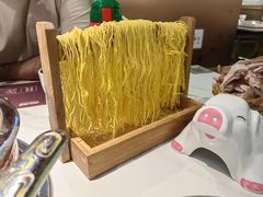 -洪氏嗨捞·广东猪肚鸡·椰子鸡火锅(西咸万象城店)