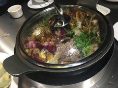 -胡须佬鸡煲四季火锅店(石厦西村直营店)