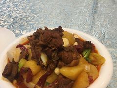 新疆大盘鸡-巴扎美食·新疆菜·西域歌舞表演餐厅(新疆大厦店)