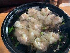 -真真鲜馄饨店(启蒙路店)