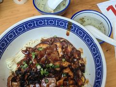 -沪西老弄堂面馆(定西路店)