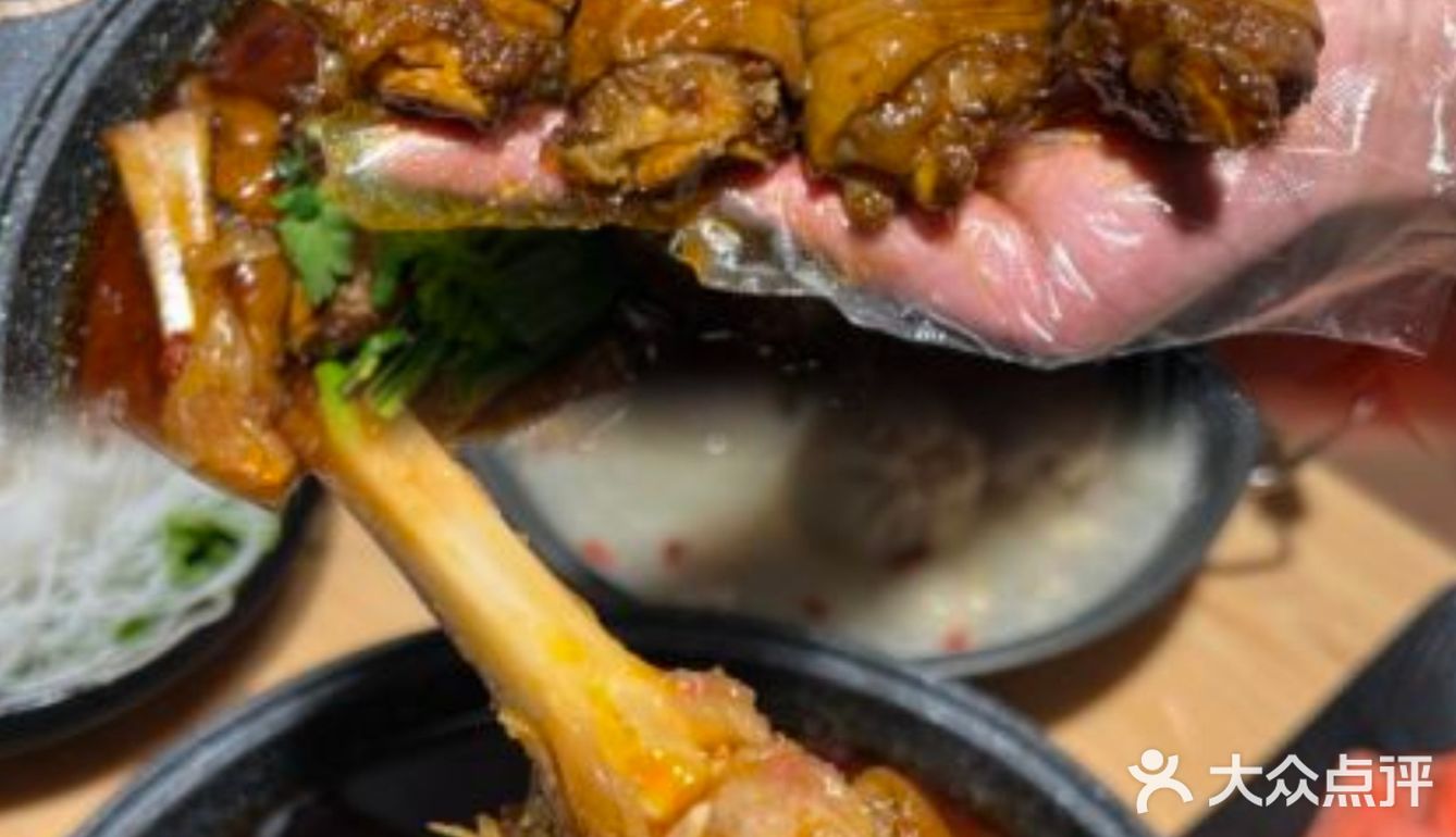 这家未来方舟的肚包肉和羊脚火锅竟然让我干完3碗饭