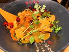 -风光老灶麻辣香锅(大成路翠微百货店)
