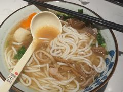 -鑫花溪牛肉米粉(凤凰街创始总店)